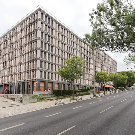 霍铭艾伏尼德勒斯诺瓦斯现代明亮公寓 *