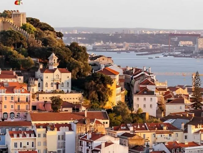 霍铭艾伏尼德勒斯诺瓦斯现代明亮公寓 *